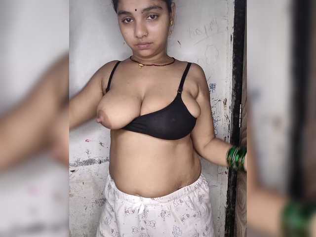 Mascotuni live webcam show