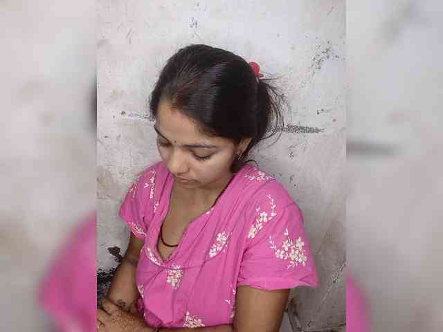 Tunnidelhi Live Webcam on BongaCams