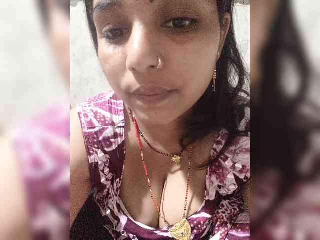 Tunnidelhi - Girl 