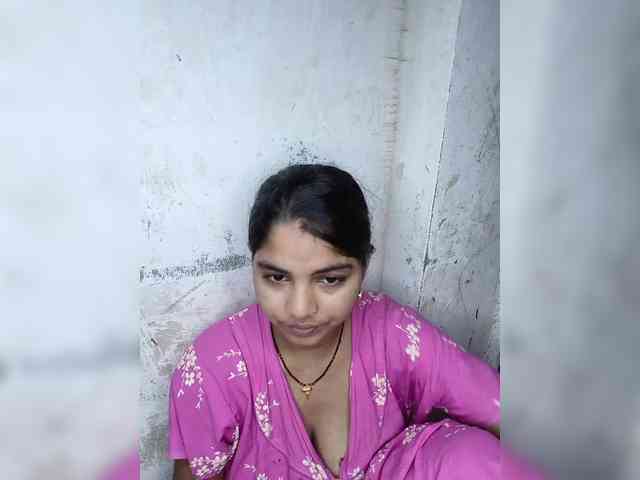 Tunnidelhi - Girl 