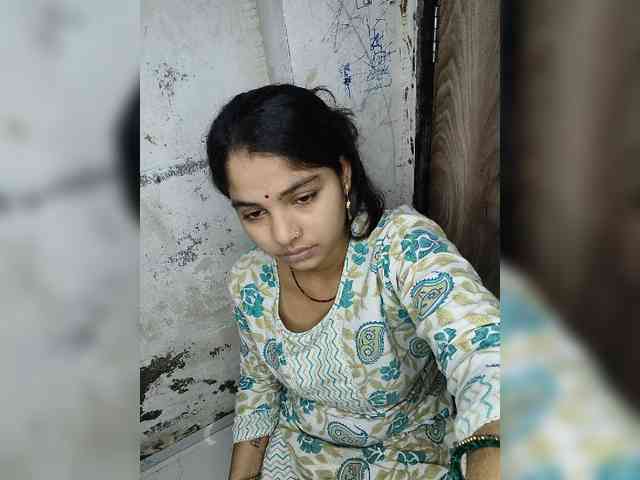 Tunnidelhi Live Webcam on BongaCams