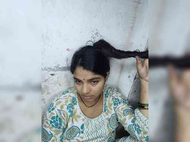 Tunnidelhi Live Webcam on BongaCams