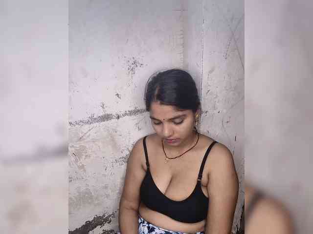 Tunnidelhi Sex Cam Show