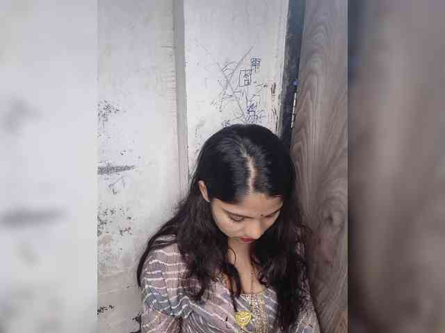 Tunnidelhi - Girl 