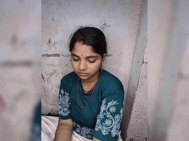 Tunnidelhi Live Webcam on BongaCams