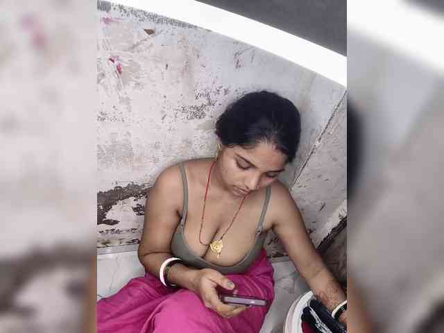 Tunnidelhi - Girl 