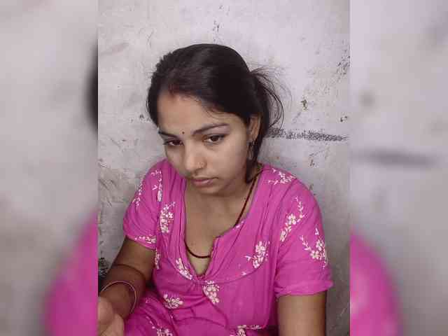 Tunnidelhi Live Webcam on BongaCams