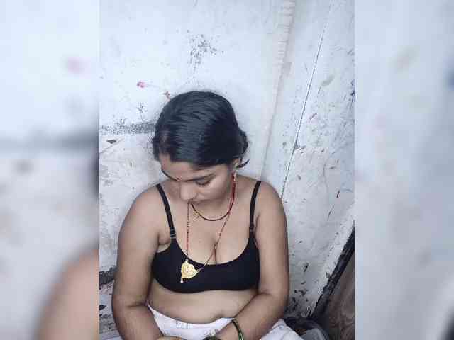 Tunnidelhi - Girl 