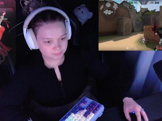 AlinaAdams Porn Show