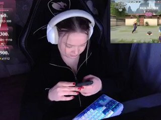 AlinaAdams Porn Show