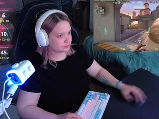 AlinaAdams Porn Show