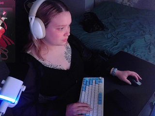 AlinaAdams Porn Show