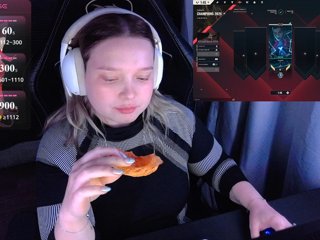 AlinaAdams Porn Show