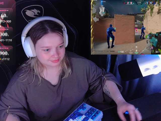 AlinaAdams live cam on BongaCams