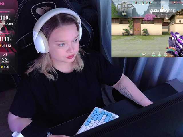 AlinaAdams live cam on BongaCams