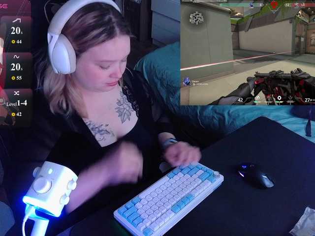 AlinaAdams live cam on BongaCams