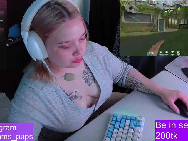 AlinaAdams live cam on BongaCams