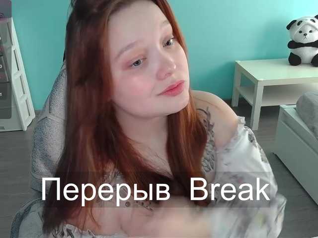 AlinaAdams live cam