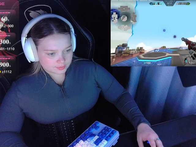 AlinaAdams