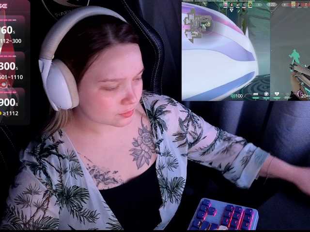 AlinaAdams