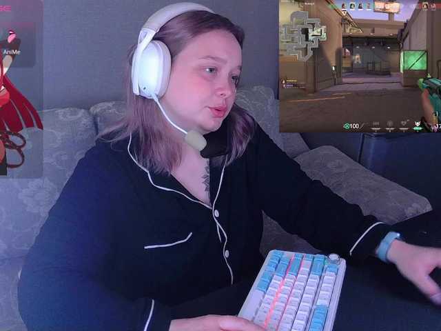 AlinaAdams live cam on BongaCams