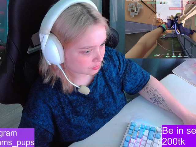 AlinaAdams live cam on BongaCams