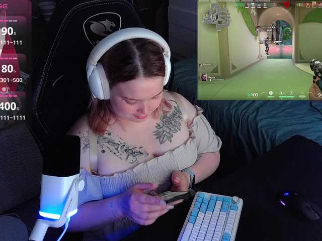 AlinaAdams live cam on BongaCams