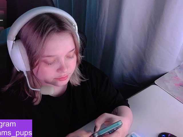 alinaadams live sex