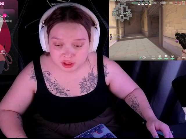 AlinaAdams live cam on BongaCams