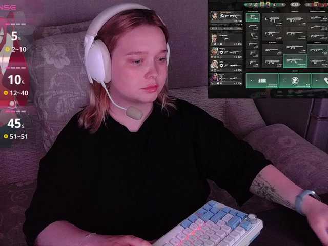 AlinaAdams live cam on BongaCams