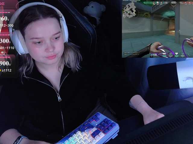AlinaAdams