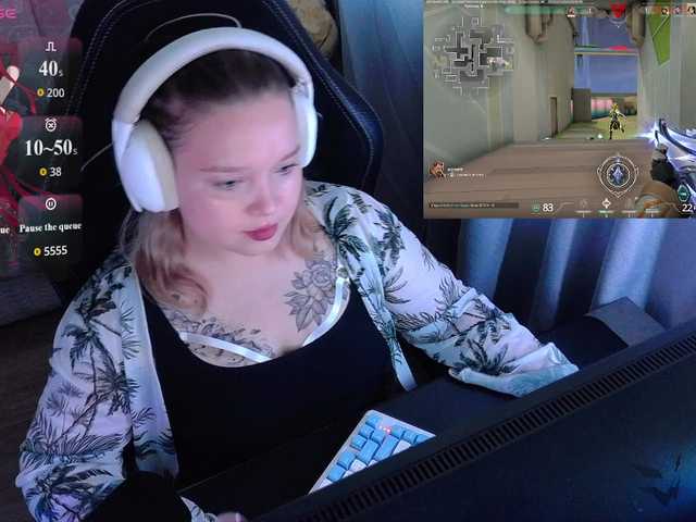 AlinaAdams live cam on BongaCams