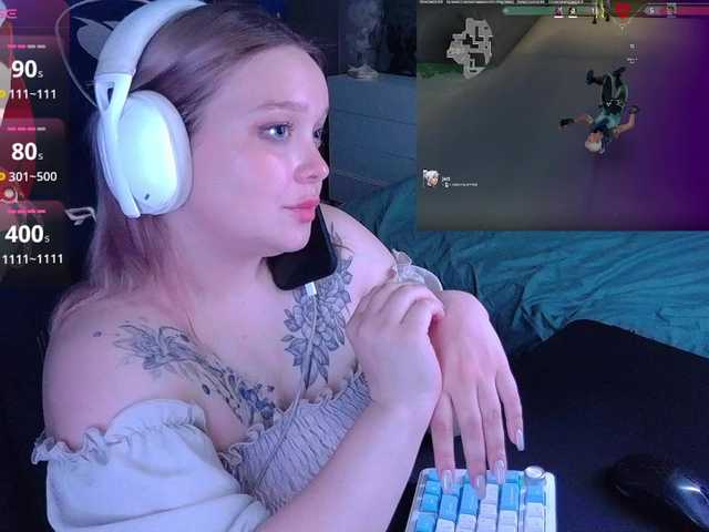 AlinaAdams live webcam show