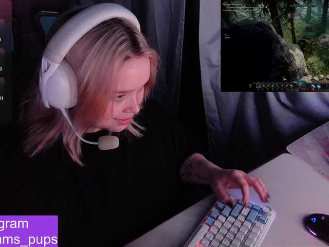 alinaadams live sex show