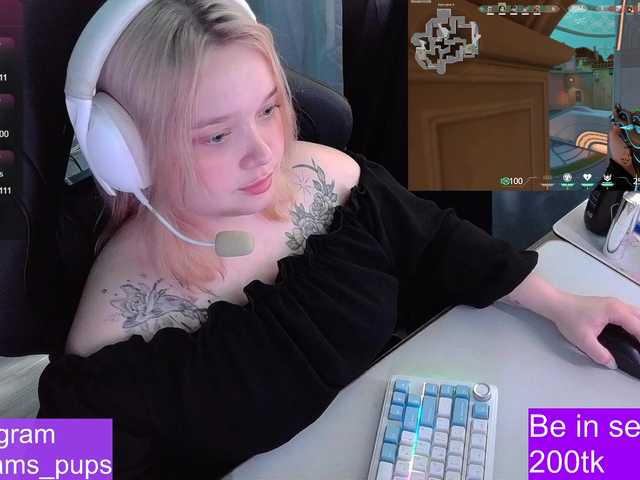 AlinaAdams live cam on BongaCams