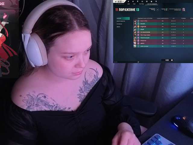 AlinaAdams live cam on BongaCams
