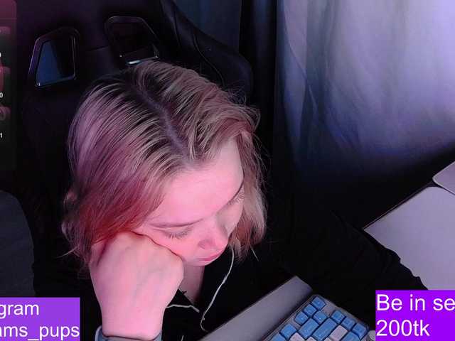 AlinaAdams live cam on BongaCams