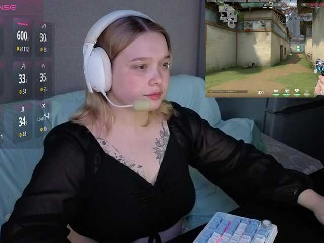 AlinaAdams