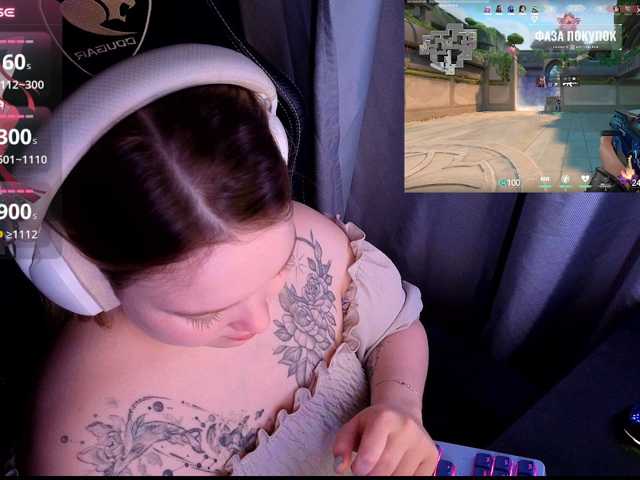 AlinaAdams live cam on BongaCams