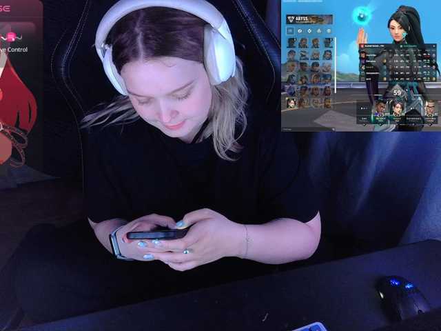 AlinaAdams