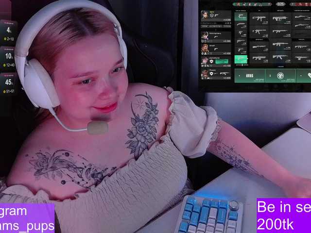 AlinaAdams live cam on BongaCams