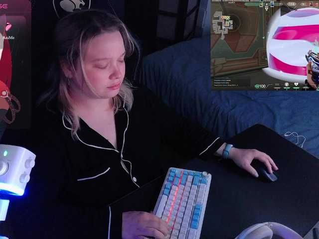 AlinaAdams live cam on BongaCams