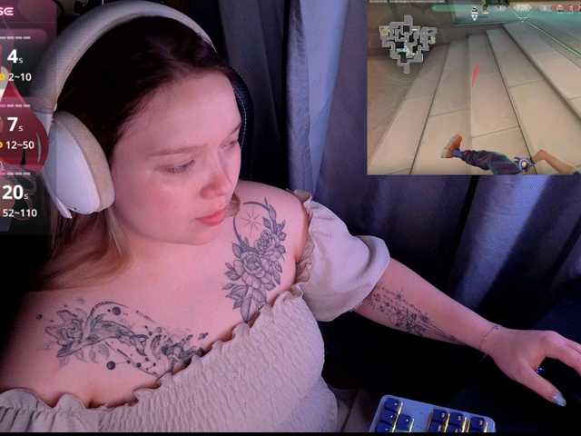 AlinaAdams live cam on BongaCams