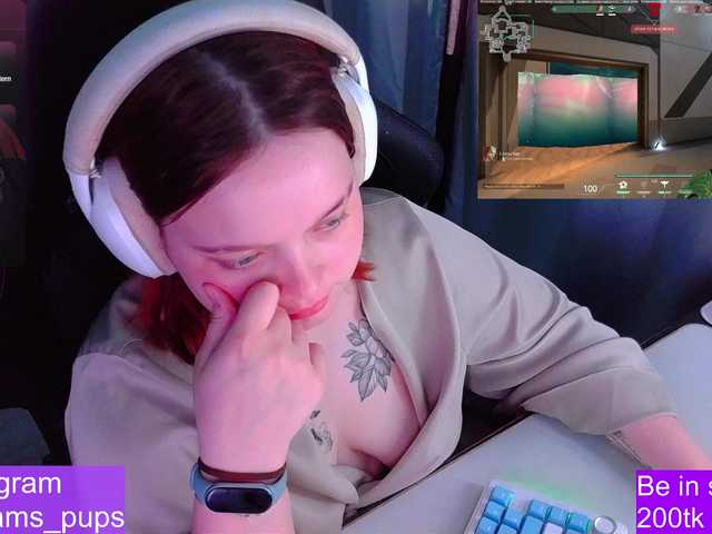 AlinaAdams's BongaCams show and profile