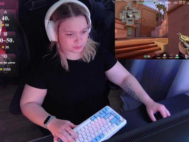 AlinaAdams live cam on BongaCams