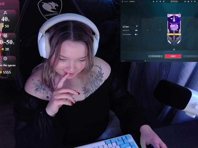 AlinaAdams