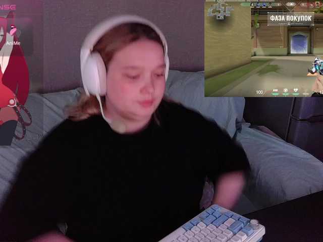 AlinaAdams live cam on UnifiedCams