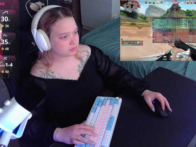 AlinaAdams live cam on BongaCams