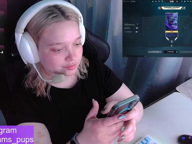 alinaadams live sex show