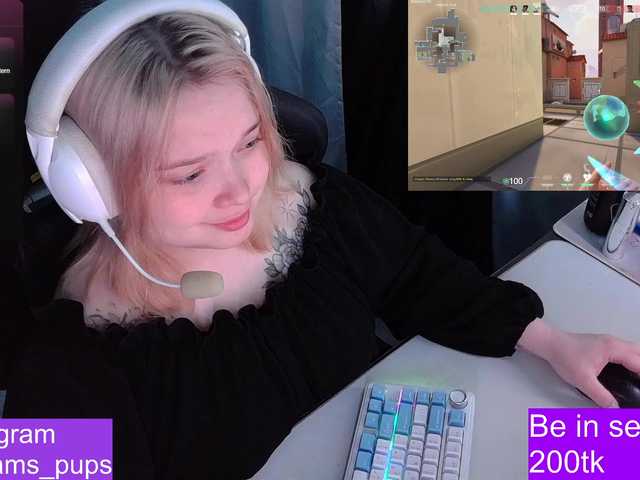 AlinaAdams live cam on BongaCams